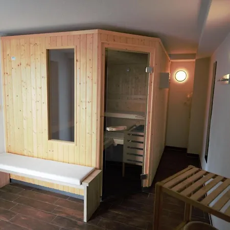 Wolfgang In Der Patricia 보르쿰